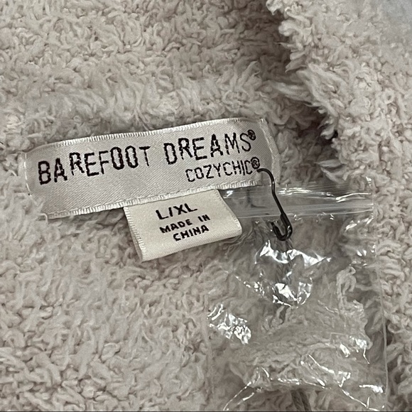 BAREFOOT DREAMS CozyChic SoCal Cardigan Almond - Picture 3 of 9